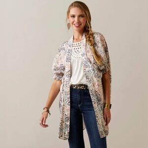 ARIAT Sweet Spring Kimono Wrap with smocked sleeves, size M/L